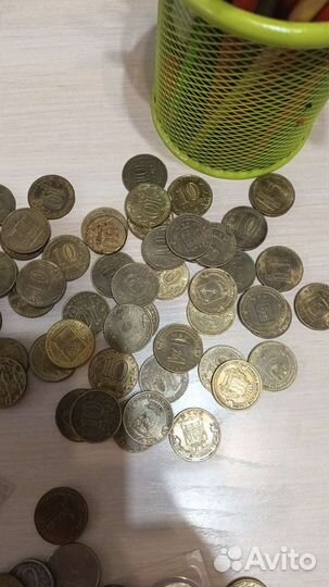 Юбилейные монеты