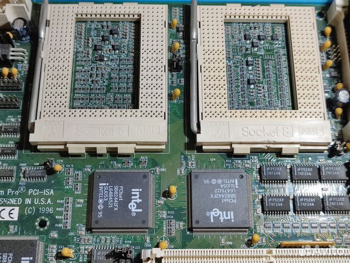 Tyan S1662 Dual Pentium Pro