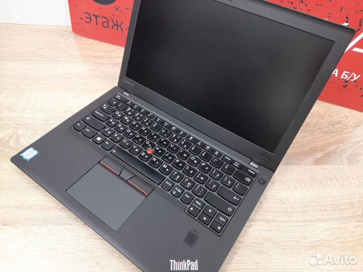 Удобный ноутбук Lenovo X270 i5-6300U/8Gb озу