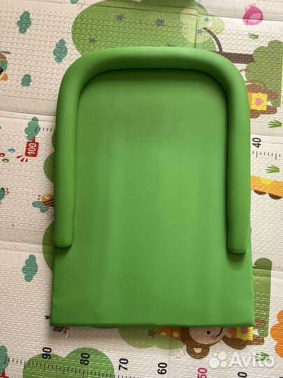 Пеленальная доска на кроватку