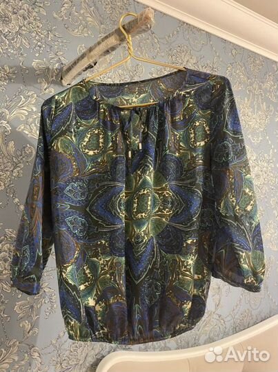 Вещи женские 44-46