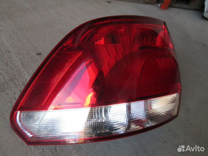 Фонарь Поло седан дорестайлинг задний левый