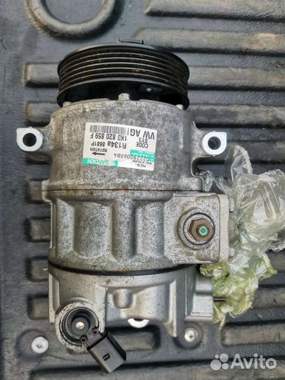 Компрессор Кондиционера Пассат 1K0820859F