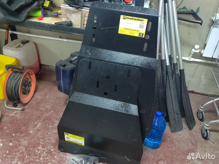 Защита кпп и Раздатки новое для Митсубиси л 200