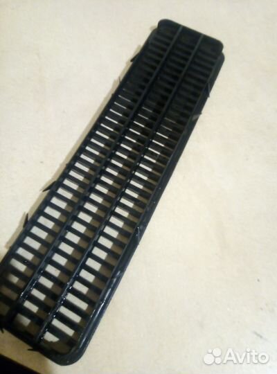 Решетка капота ваз 2103 не бу дефлектор