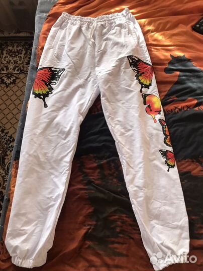 Костюм на весну- лето женский