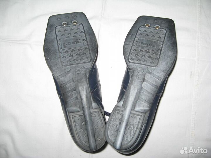 Ботинки лыжные
