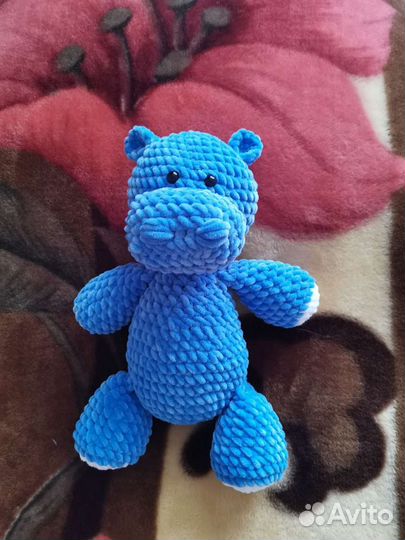 Игрушка бегемот