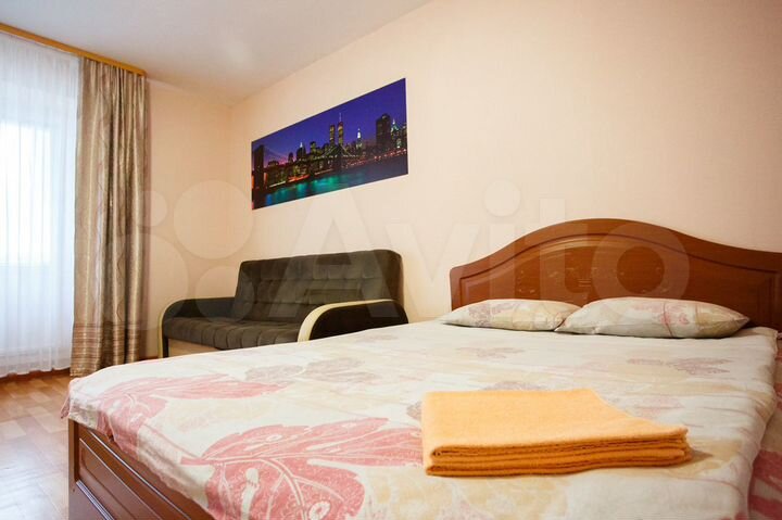 2-к. квартира, 73 м², 8/9 эт.