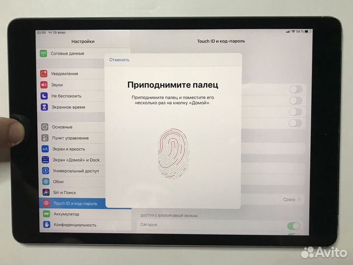 iPad 2019 32GB WiFi + SIM + стилус