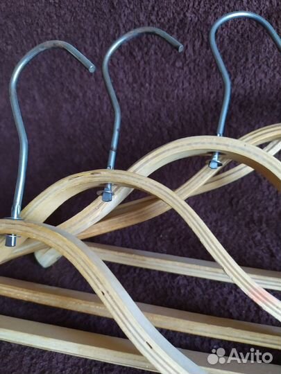 Вешалки плечики для одежды деревянные (11 шт.)