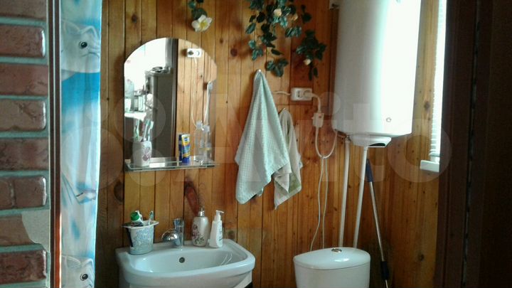 2-к. квартира, 70 м², 1/1 эт.