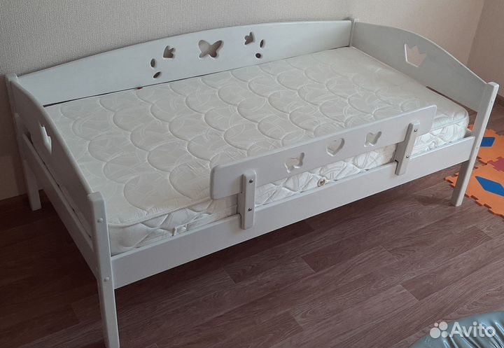 Детская кровать от 3 лет с матрасом бу