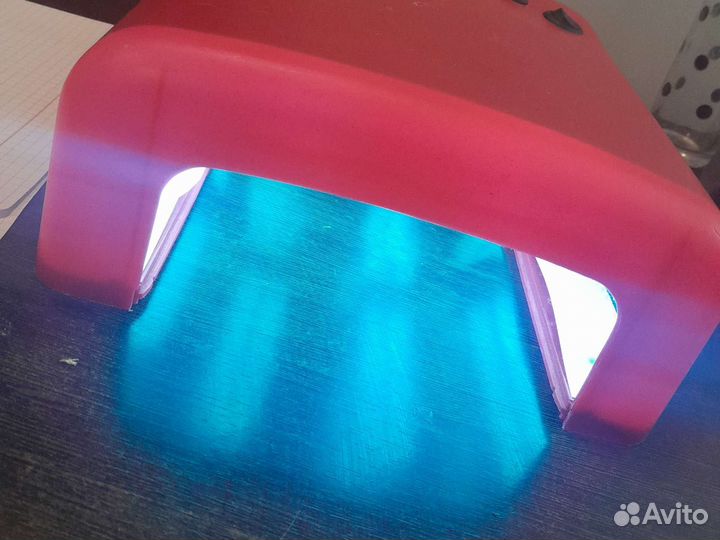 Лампа для ногтей