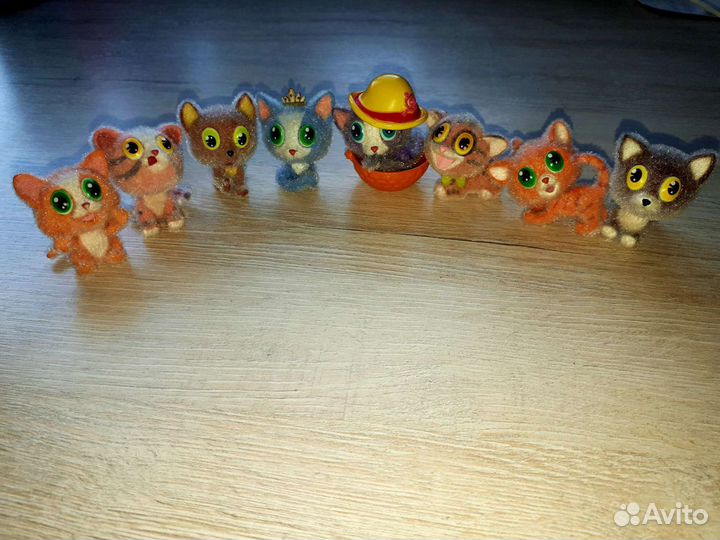 Фигурки хэлоу китти из шаров чупа чупс