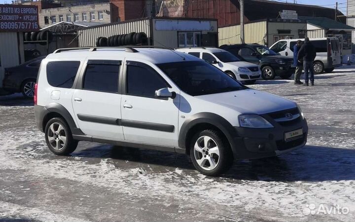 ВАЗ Largus Cross 1.6 МТ, 2016, 265 000 км