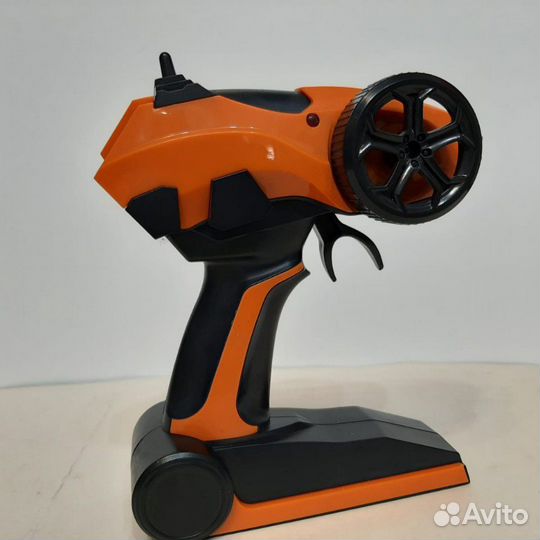 Внедорожник-автобус Desert Rebels на р/у,новый