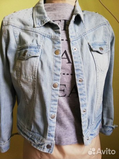 Жакеты, ветровки, куртки