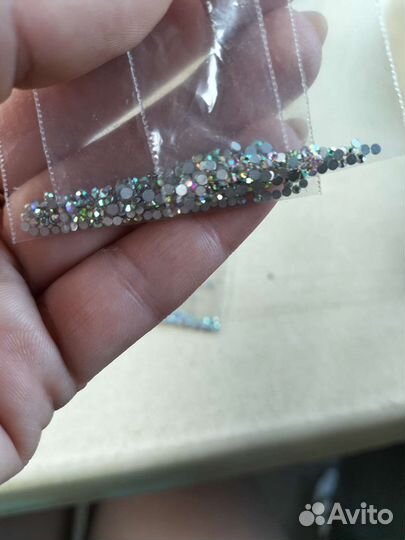 Стразы Сваровски
