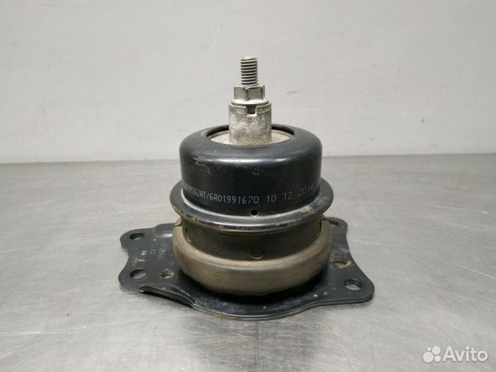 Подушка двигателя правая Volkswagen Polo 602 cfna