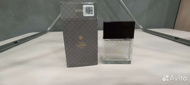 Мужская туалетная вода avon