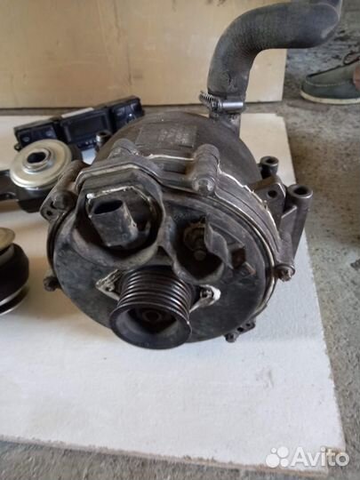 Генератор Mercedes w220 180a водяной