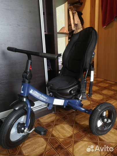 Детский трехколесный велосипед