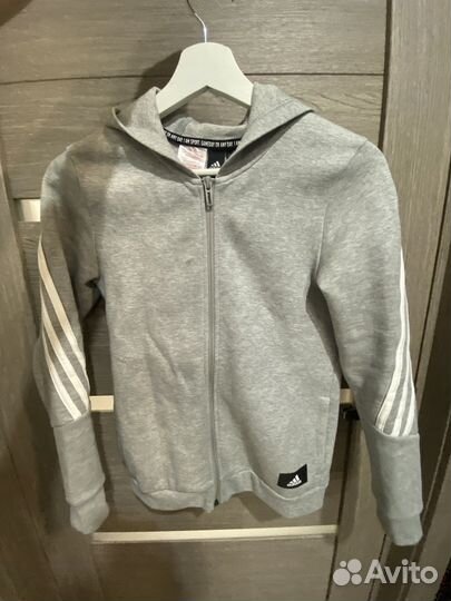 Толстовка adidas