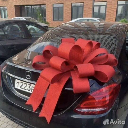 Большой бант на машину