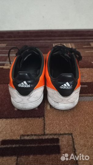 Бутсы сороконожки adidas 36 размер