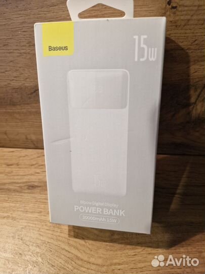 Портативное зарядное устройство