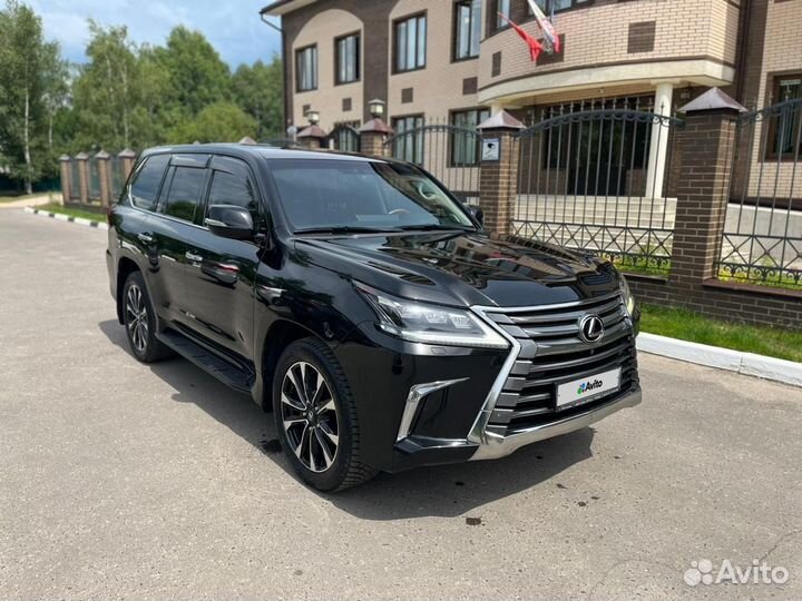 Lexus LX, 2016
