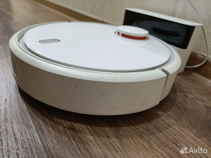 Робот пылесос xiaomi Mi Robot Vacuum Cleaner