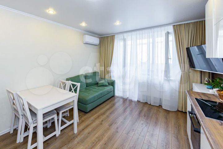 2-к. квартира, 67,6 м², 8/16 эт.