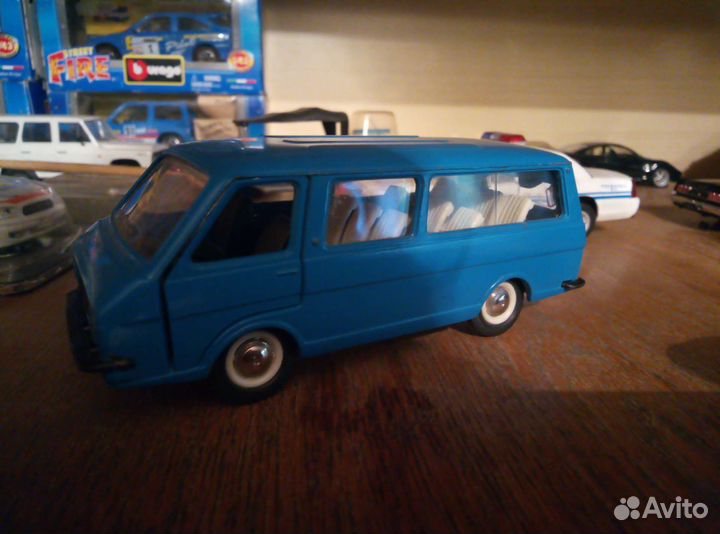 Модель 1 43 СССР RAF-2203