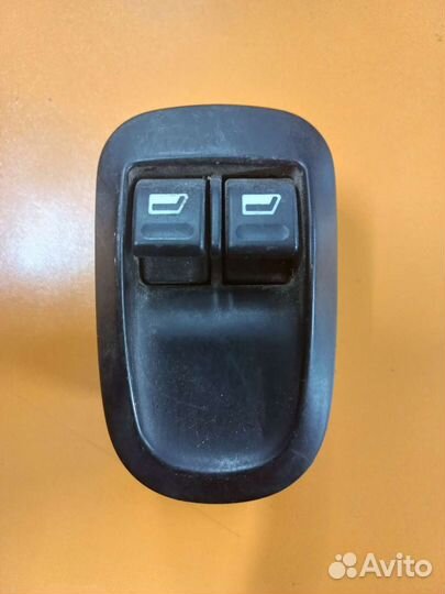 Блок управления стеклоподьемниками Пежо 206