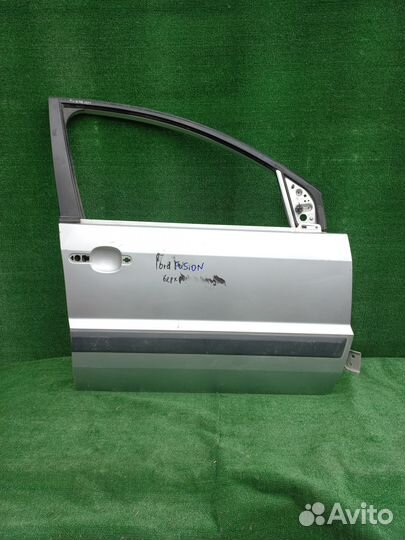 Дверь передняя правая Ford Fusion
