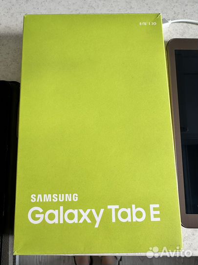 Планшет Samsung galaxy tab e