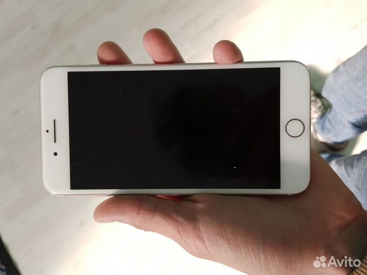 iPhone 7 Plus, 32 ГБ
