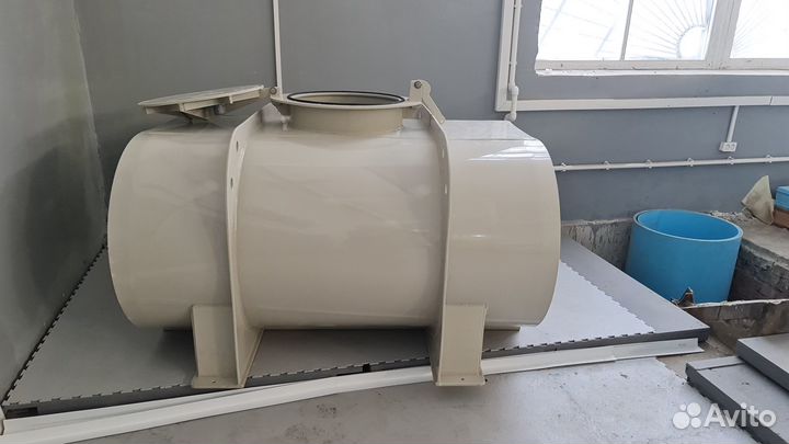 Бочка для перевозки питьевой воды