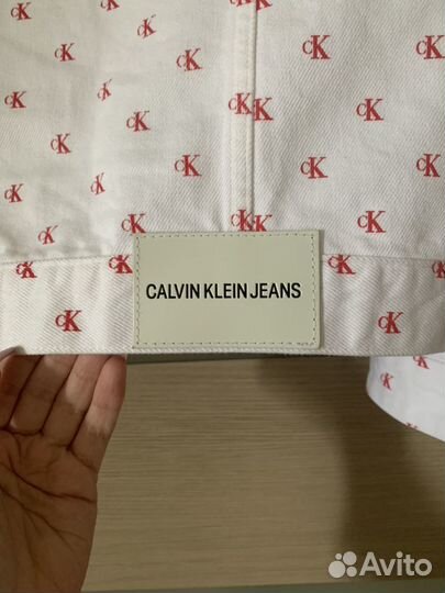 Джинсовая куртка Calvin Klein xs