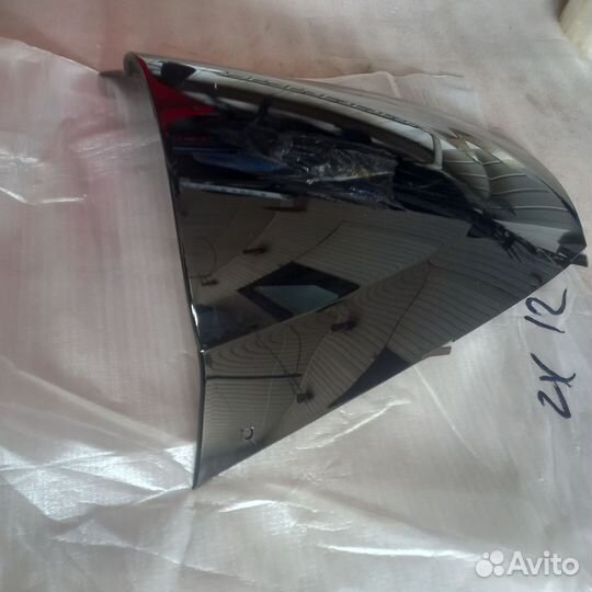 Стекло ветровое Kawasaki ZX12R 02-06