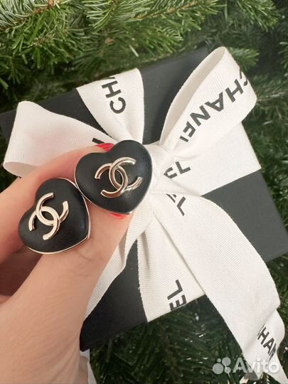 Серьги Chanel