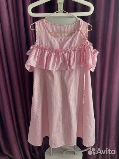 Платье розовое