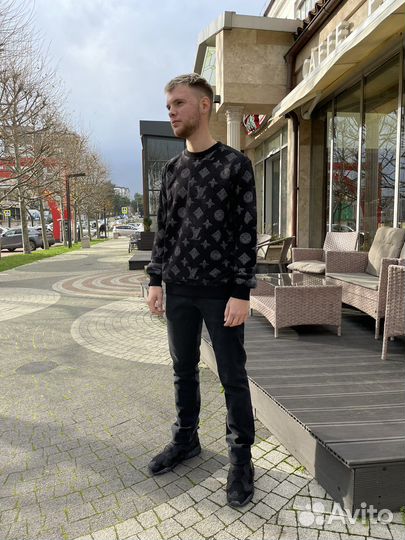 Свитшот свитер Louis Vuitton