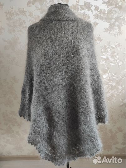 Пуховый платок шаль