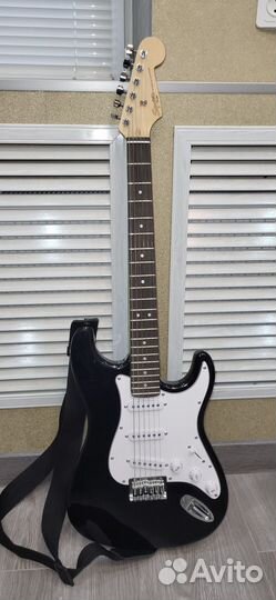 Электрогитара Fender Squier MM Stratocaster