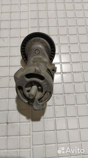 Ролик-натяжитель приводного ремня BMW E81 E87 E90