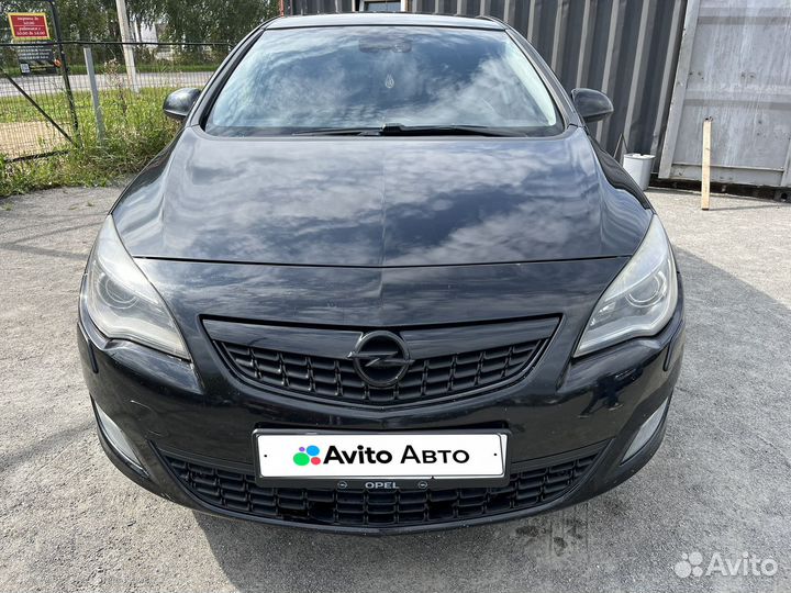 Opel Astra 1.6 МТ, 2012, 210 000 км