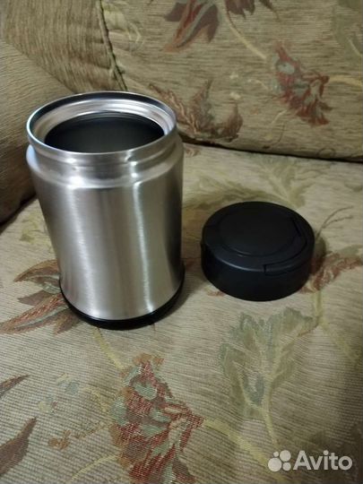 Термос с металлической колбой 0,5л